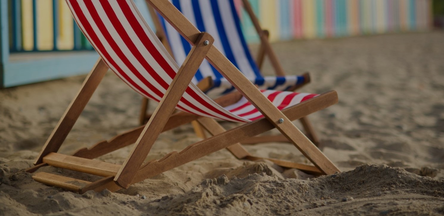 Solutions numériques Desjardins solutions numériques - digital solutions - chaise longue dans le sable